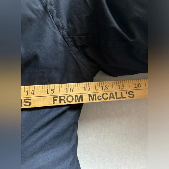 TNA Vail Aritzia Black hooded short Down merino wool parka Sz XS - Picture 10 of 11